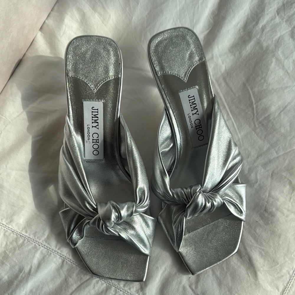 NWT Jimmy Choo Metallic Silver Heels 36.5